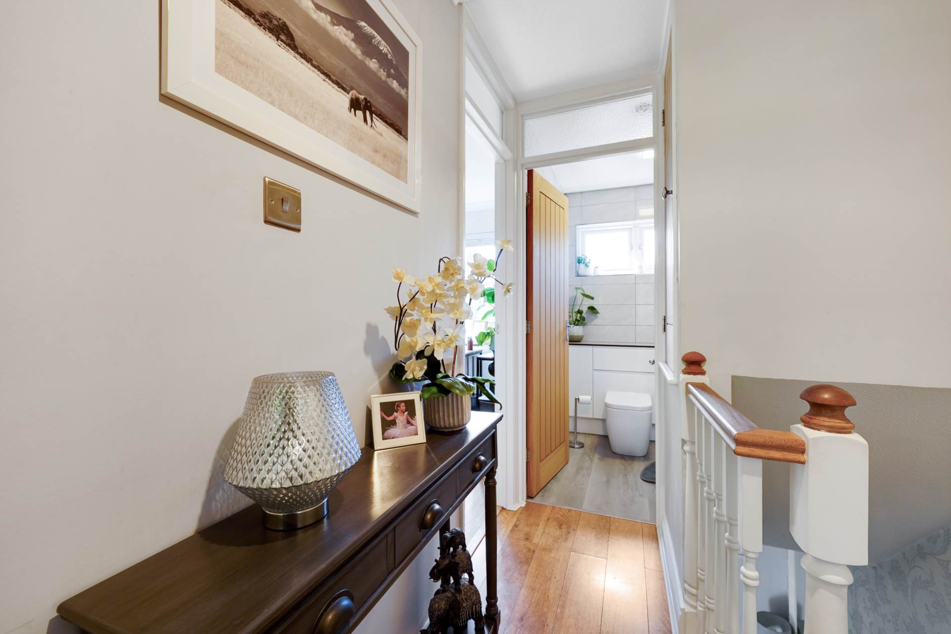 Fleetwood Close, London, Image 10
