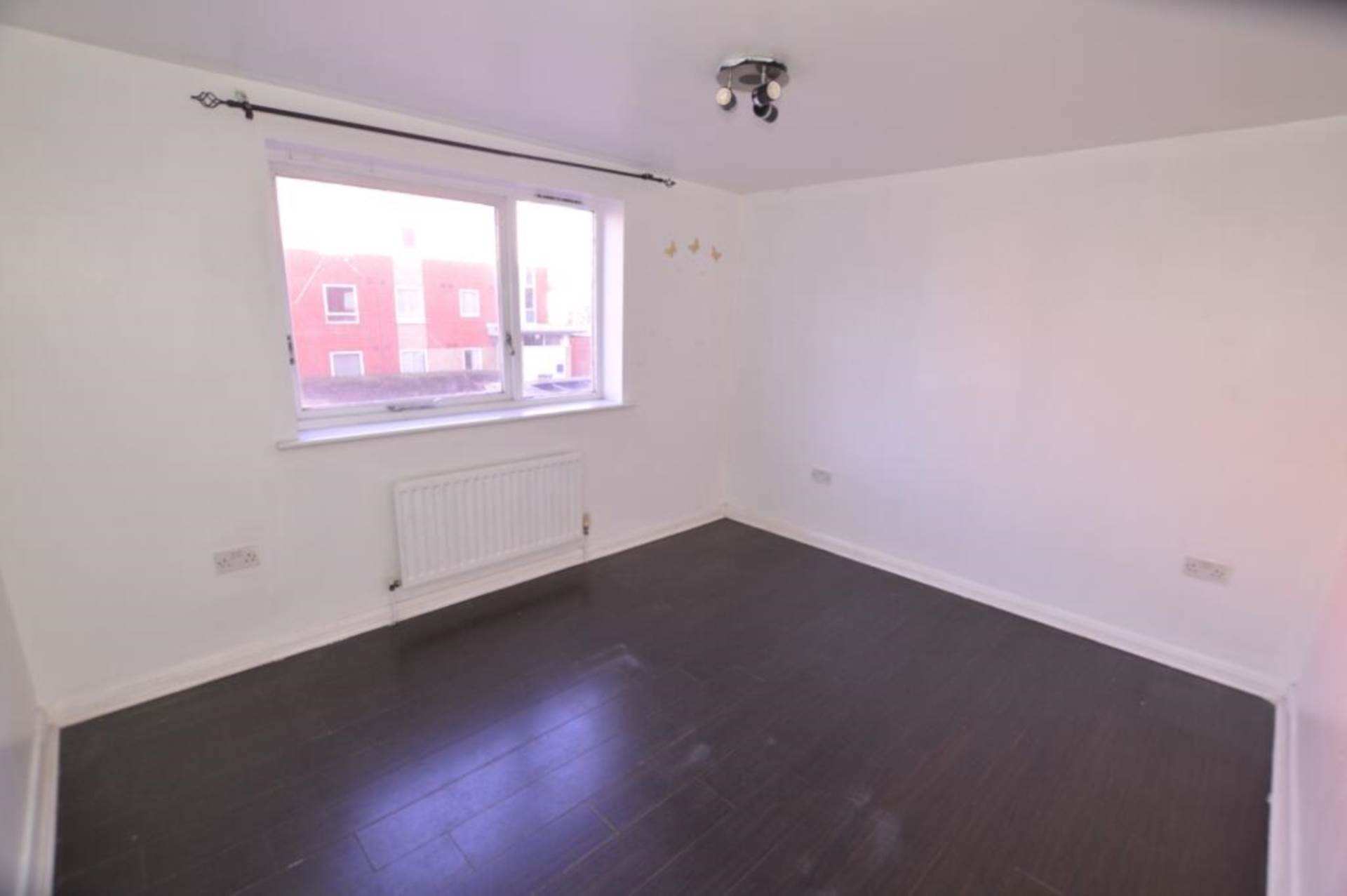 Albatross Close, London, Image 10
