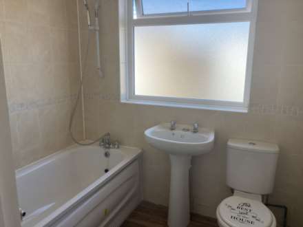 Forest Lane, London, Image 11