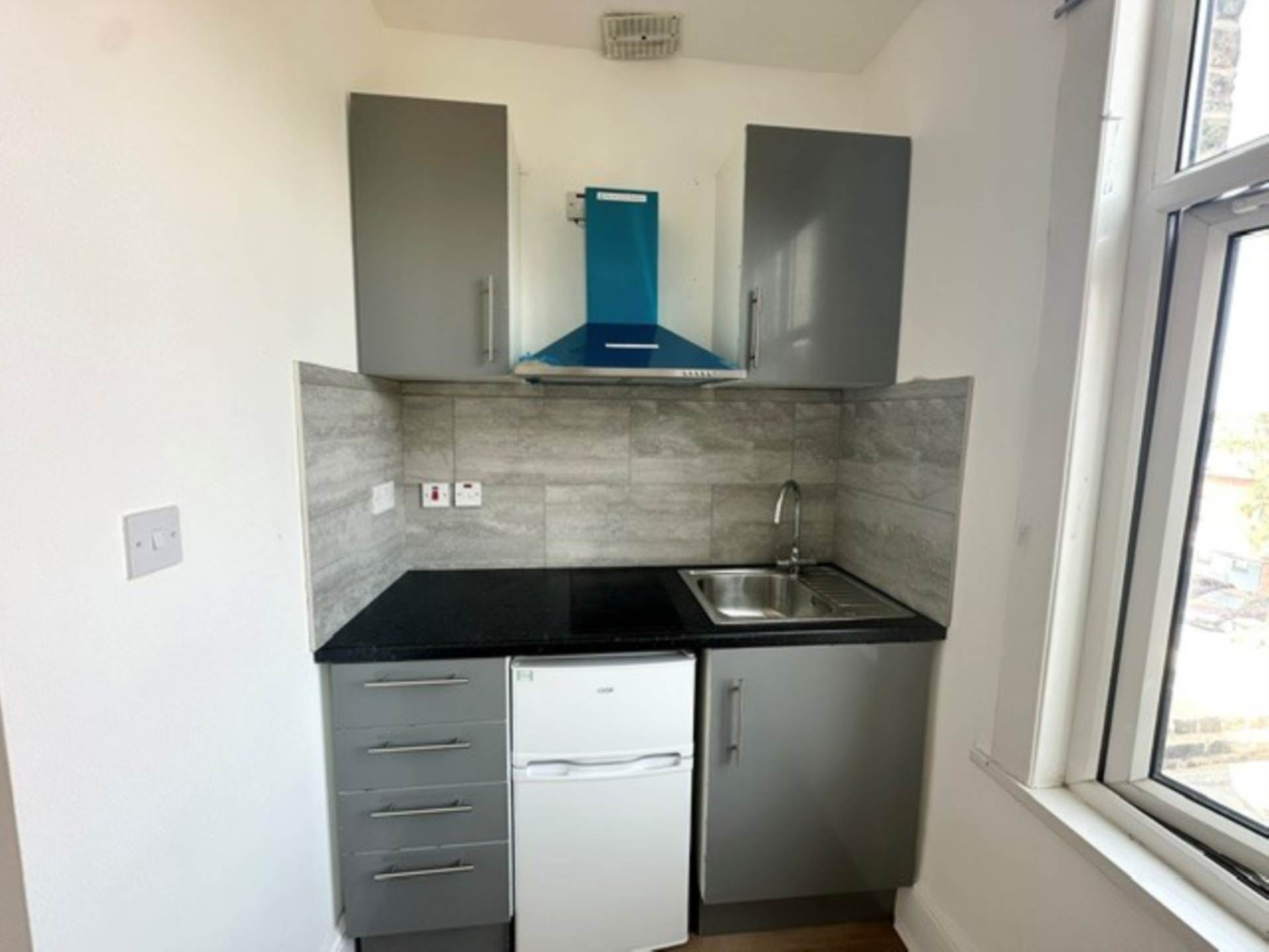 Leytonstone Road, London, E15 1SE – Available Immediately, Image 2