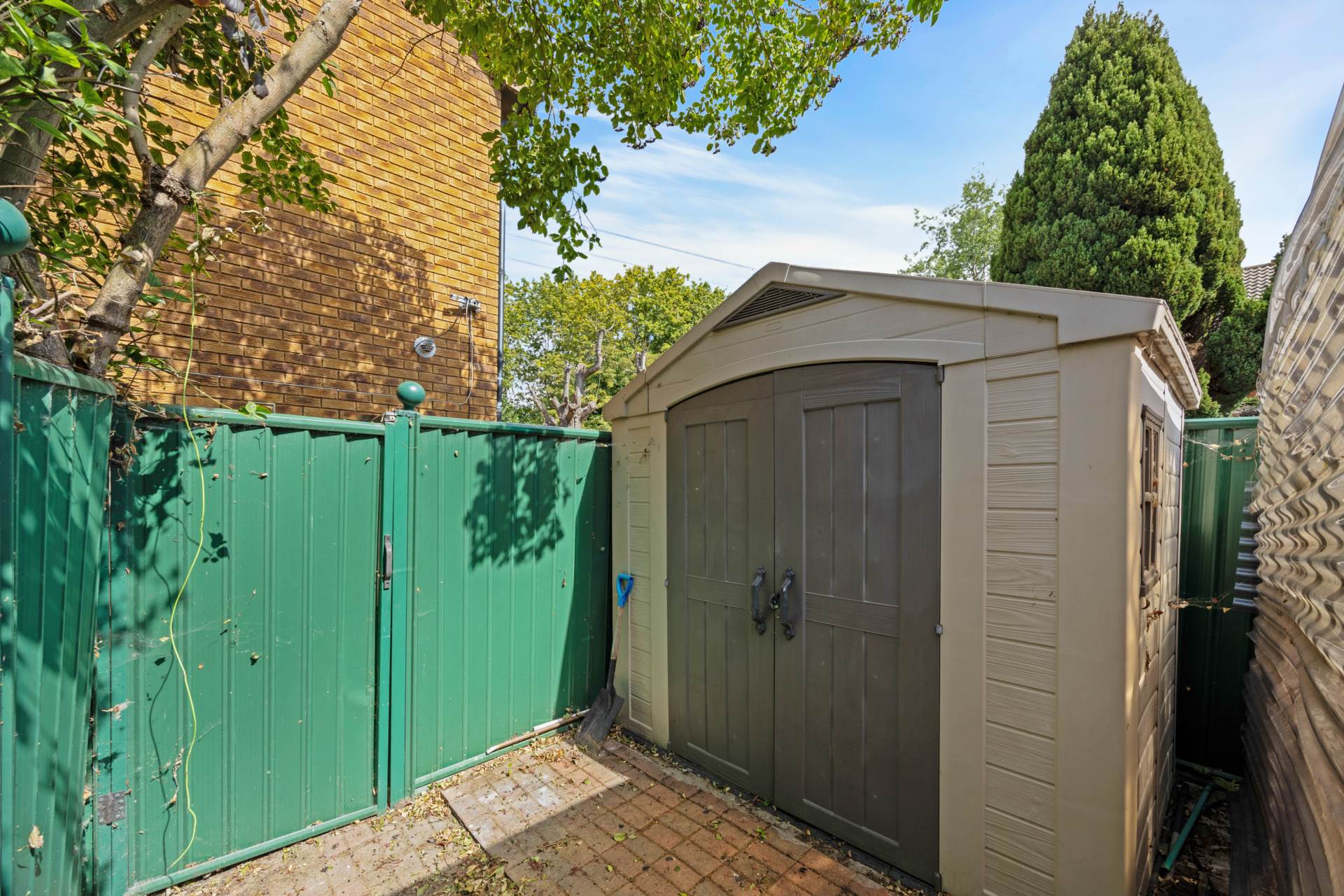 Goose Square, Beckton, Image 14