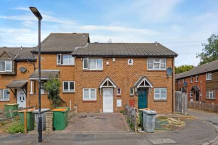 Goose Square, Beckton, Image 1