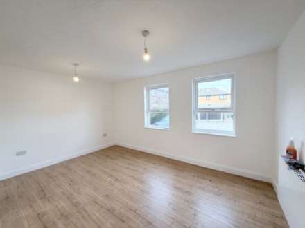 Harper Road, London, Image 2