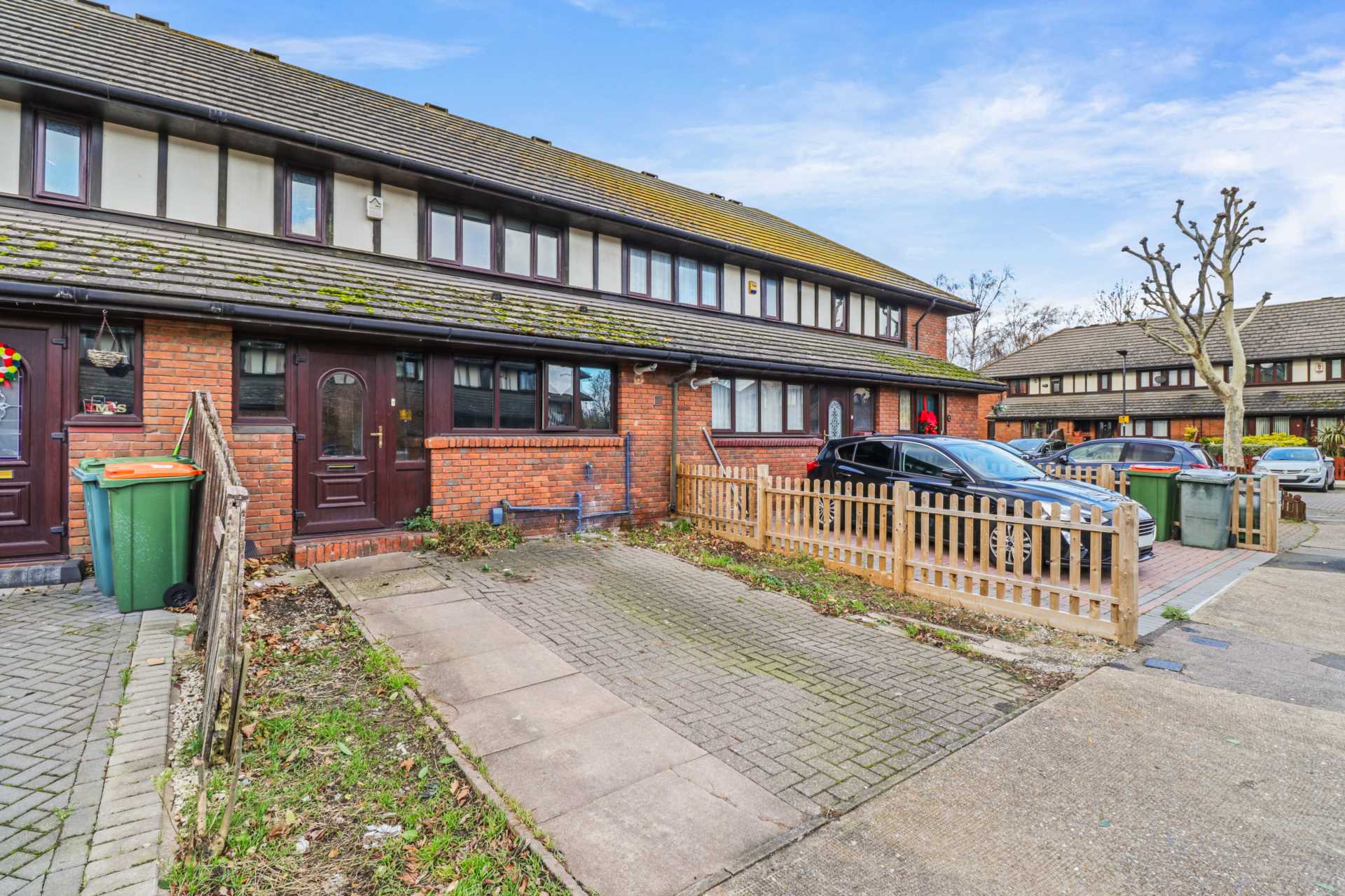 Devalls Close, South Beckton, Image 1