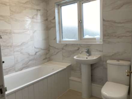 Ashwell Close, Beckton, Image 6