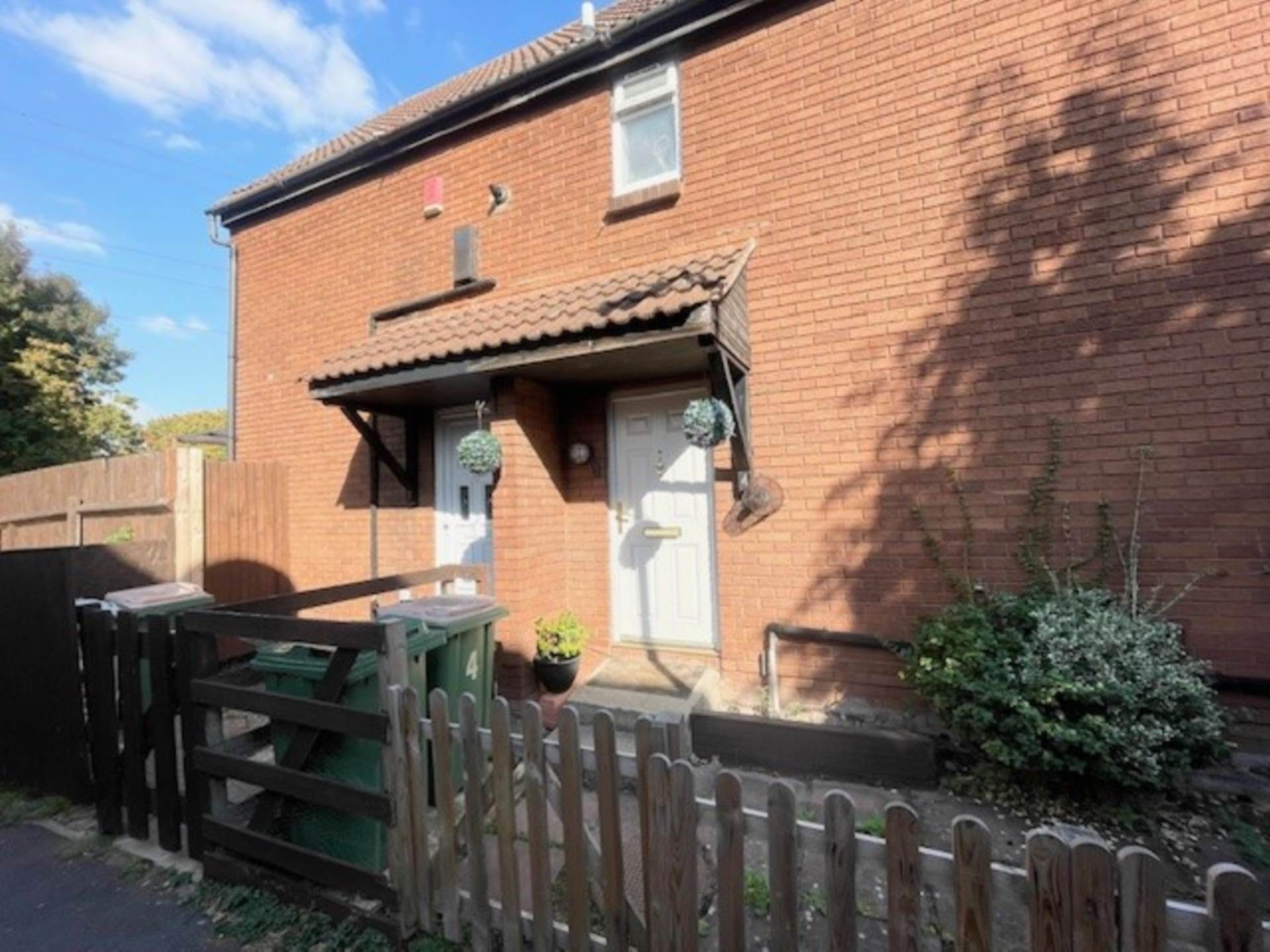 Newling Close, Beckton, Image 1