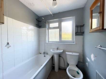Newling Close, Beckton, Image 5