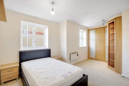 Angelica Drive, Beckton, E.6, Image 2