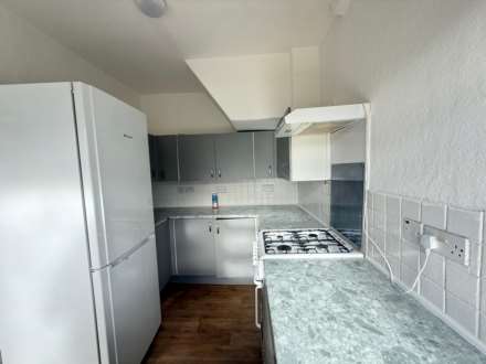 Deacon Crecent, Doncaster. DN11 0SY, Image 6