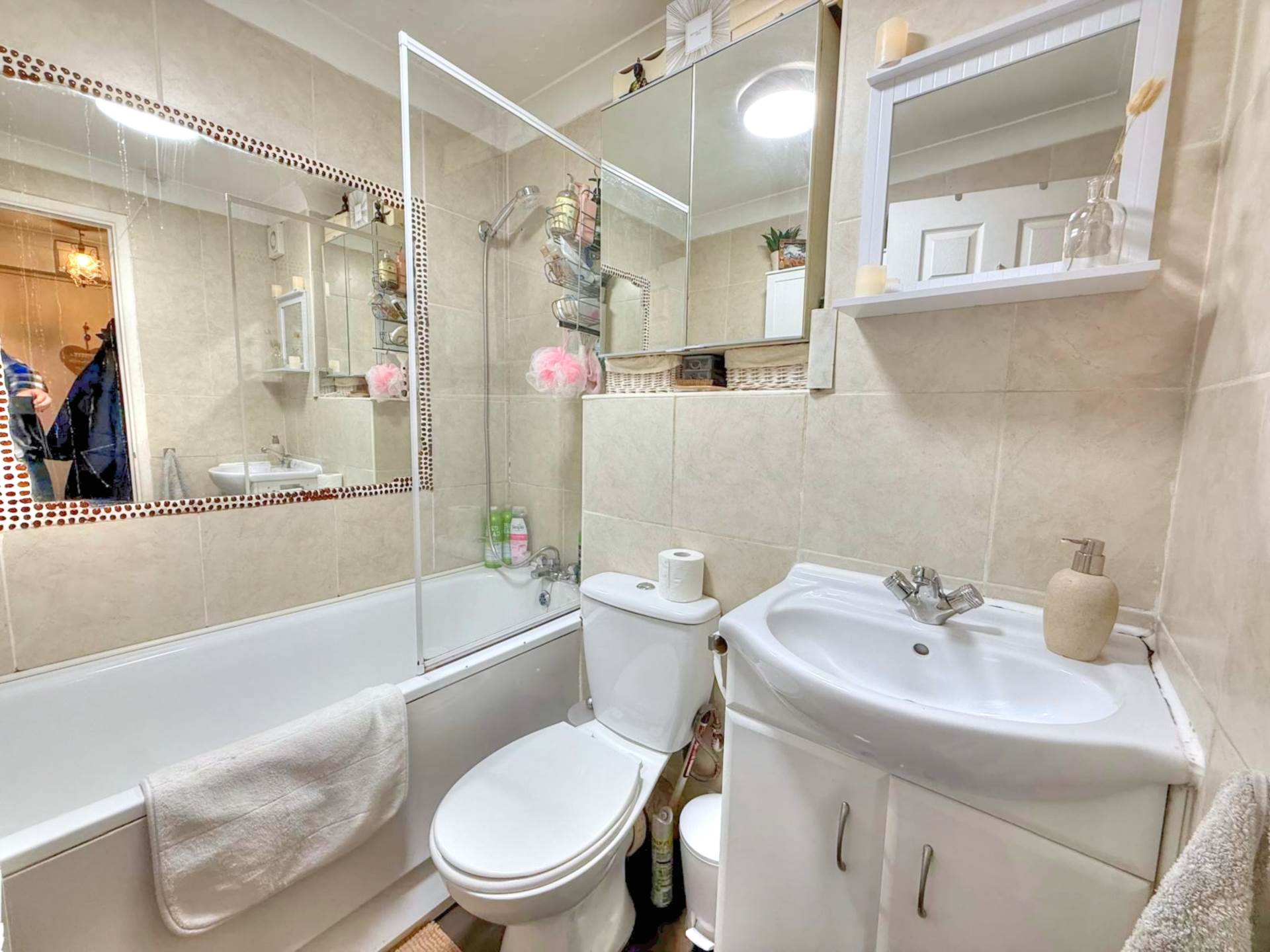 Cantrell Lodge, Hertford Road, EN3 6RA, Image 4