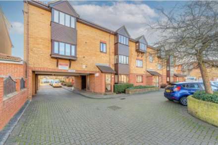 Cantrell Lodge, Hertford Road, EN3 6RA