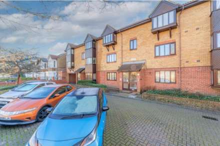 Cantrell Lodge, Hertford Road, EN3 6RA, Image 9