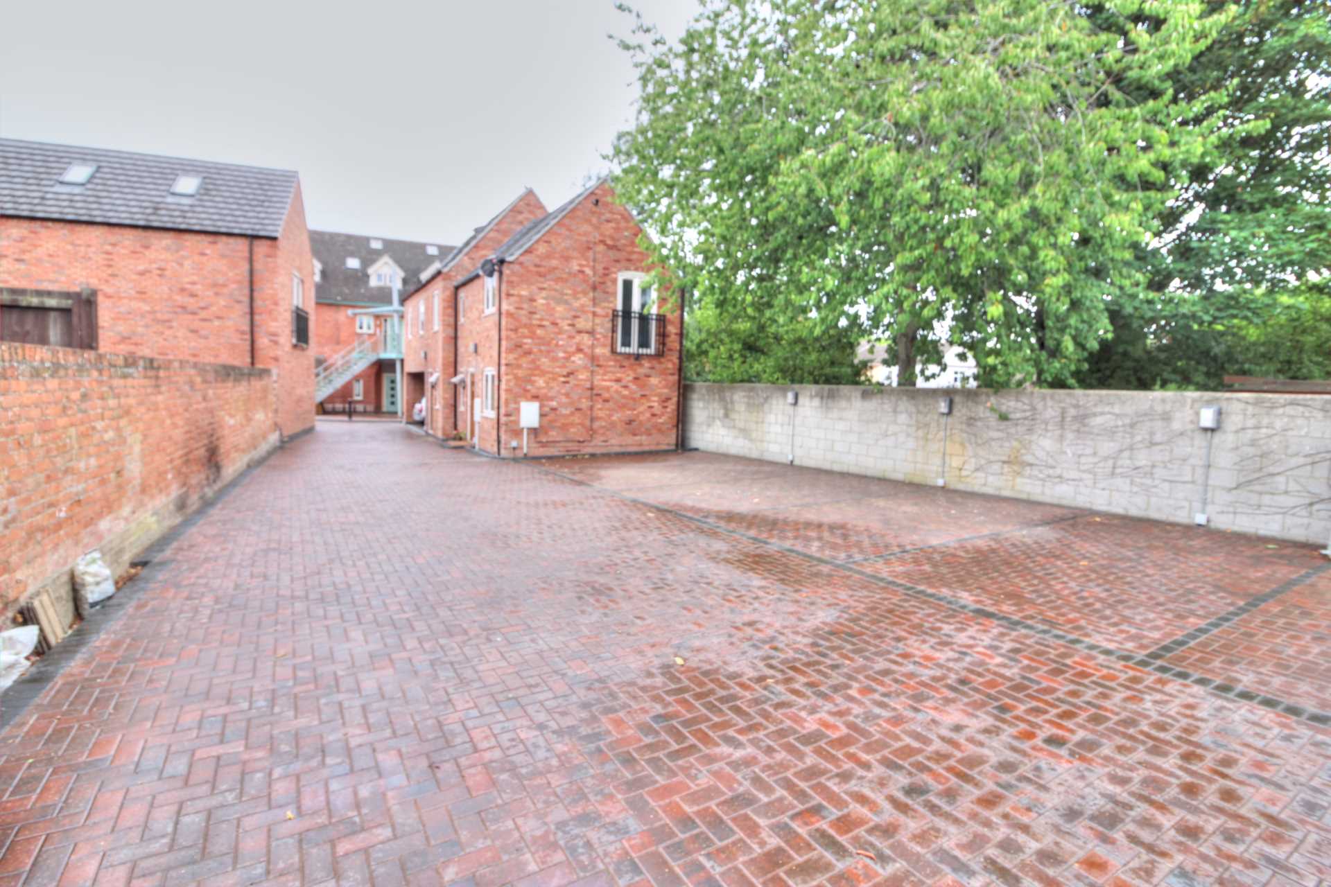 Riverside Mews, Saxilby, Lincolnshire, LN1 2TQ, Image 2