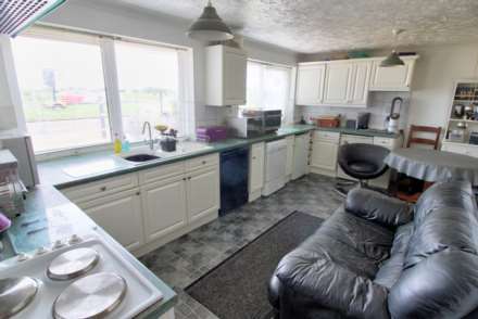 The Moorings, Main Road, Fosdyke. Boston, Lincolnshire, PE20 2DB, Image 2
