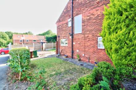 5 Windsor Road, Wrentthorpe, Wakefield, WF1 2BT, Image 3