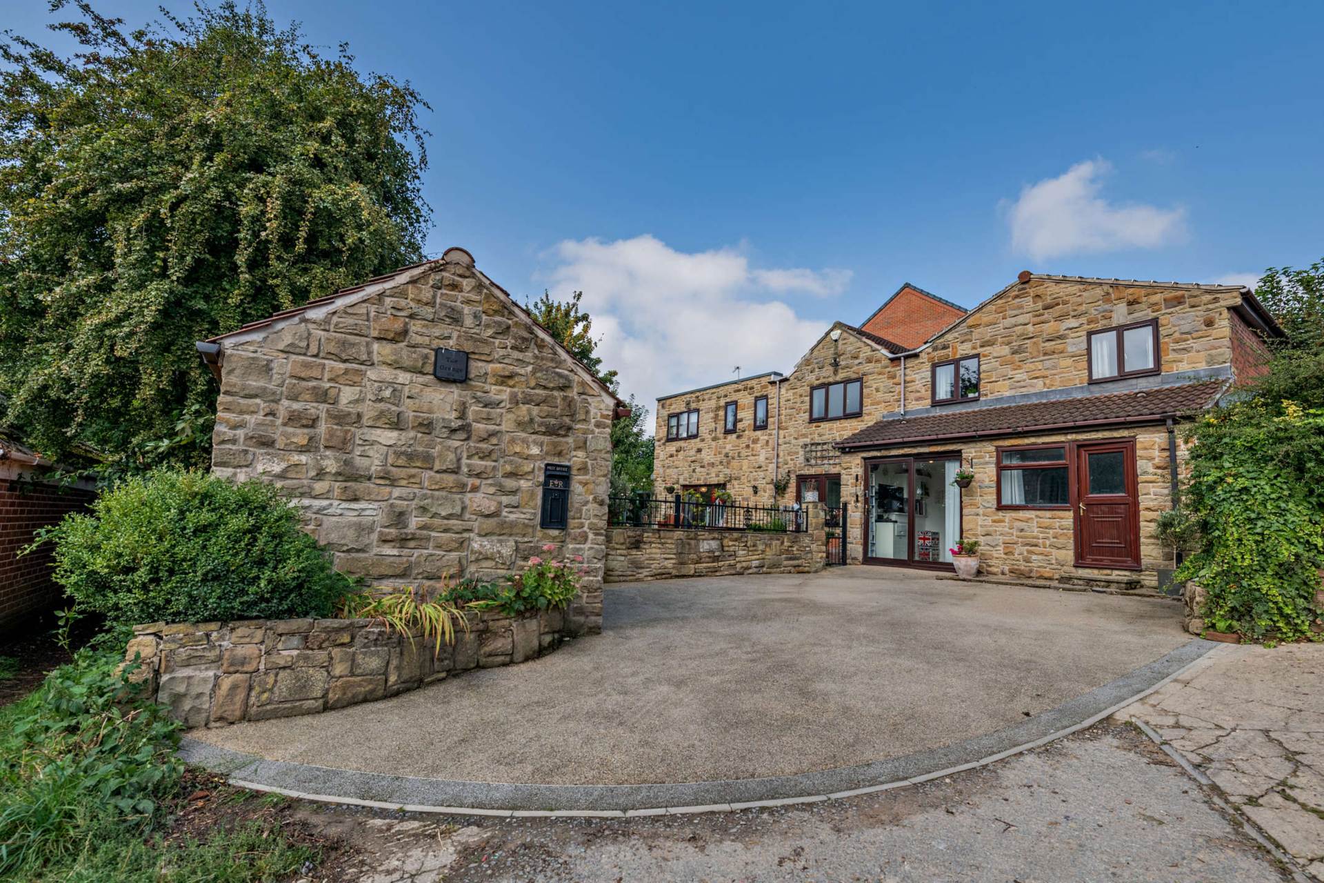 The Grange 37a Main Street South Hiendley Barnsley S72 9BS, Image 1