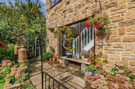The Grange 37a Main Street South Hiendley Barnsley S72 9BS, Image 70