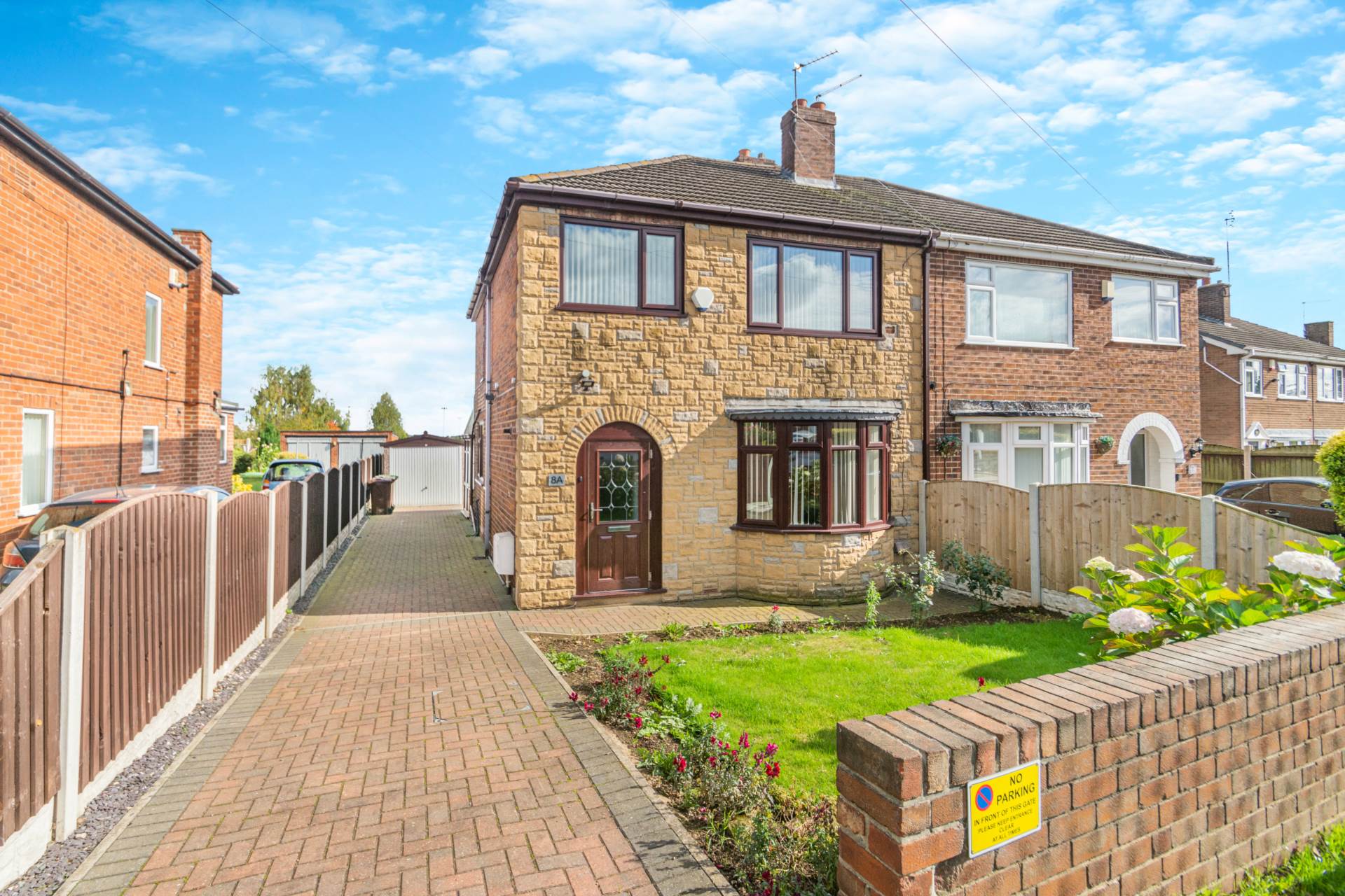 8a Poplar Avenue, Townville, Castleford, West Yorkshire, WF10 3QJ, Image 1