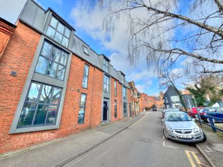 2 Bedroom Apartment, Hungate, Lincoln, LN1 1ES