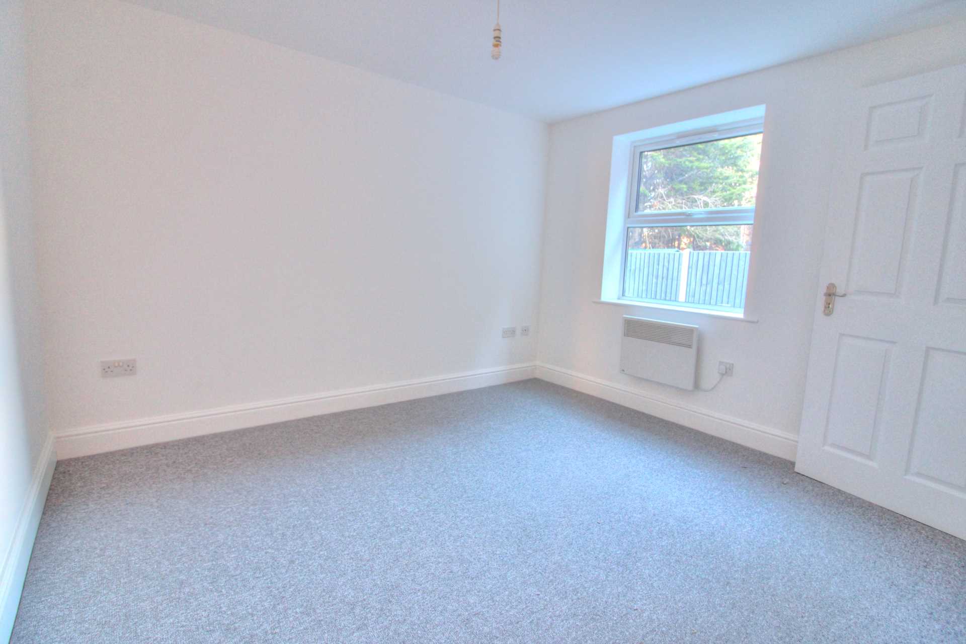 Willow Tree Close, Lincoln, LN5 8NZ, Image 5