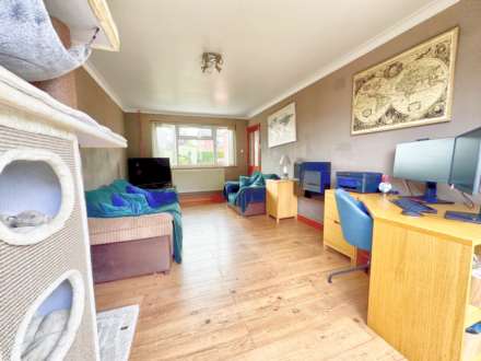 Regent Avenue, Lincoln, LN6 0PE, Image 4