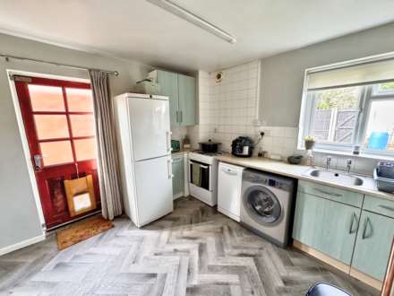 Regent Avenue, Lincoln, LN6 0PE, Image 6