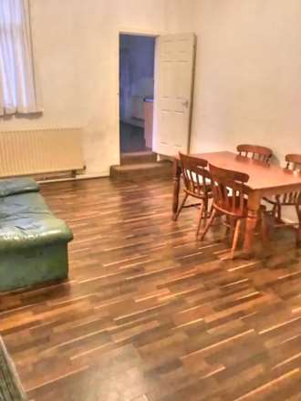 634 London Road, Penkhull, Stoke On Trent, ST4 5BA, Image 7