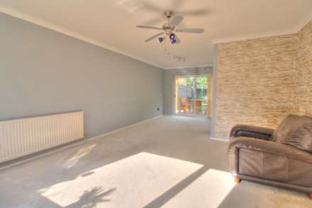 4 Thirlmere Way, Birchwood, Lincoln, Lincolnshire, LN6 0YA, Image 3