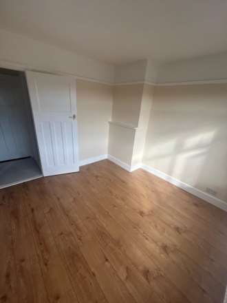 Southfield Road, Downley, Buckinghamshire, HP13 5JZ, Image 5