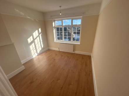 Southfield Road, Downley, Buckinghamshire, HP13 5JZ, Image 8