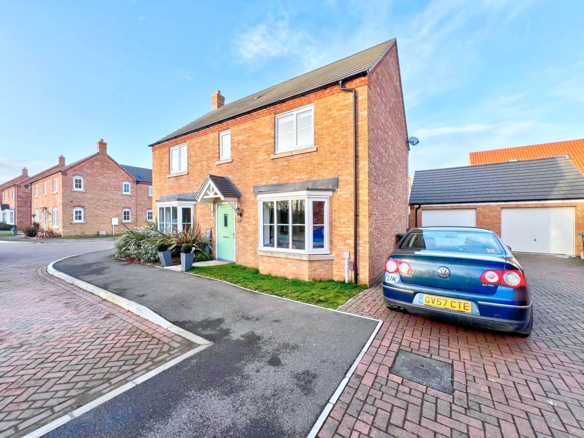 5 Fox Close, Branston, Lincolnshire, LN4 1FG, Image 2