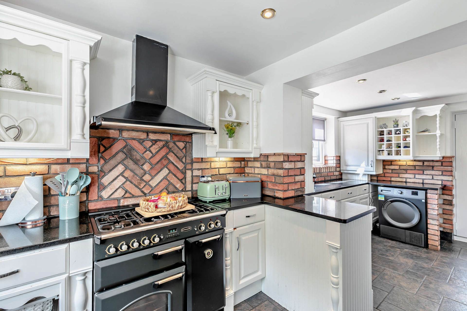 70 Grey Court, Newtonhill, Wakefield, West Yorkshire, WF1 3HL, Image 6