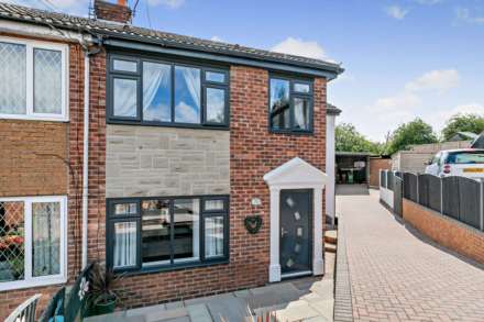 Property For Sale Grey Court, Newtonhill, Wakefield