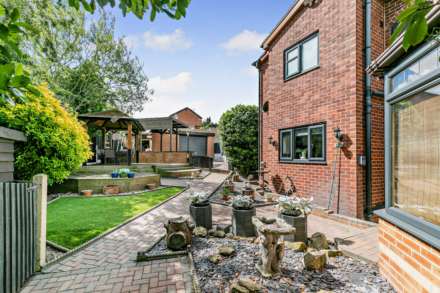 70 Grey Court, Newtonhill, Wakefield, West Yorkshire, WF1 3HL, Image 29
