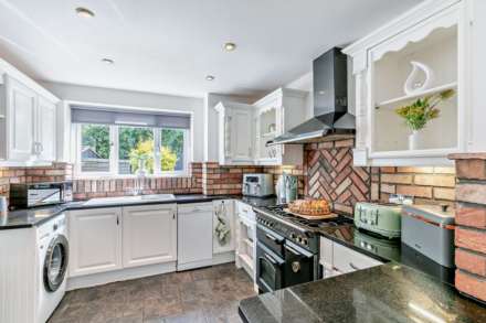 70 Grey Court, Newtonhill, Wakefield, West Yorkshire, WF1 3HL, Image 3