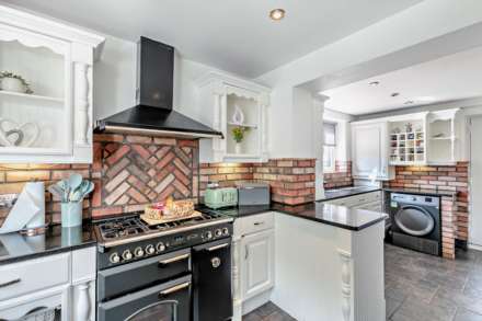 70 Grey Court, Newtonhill, Wakefield, West Yorkshire, WF1 3HL, Image 6