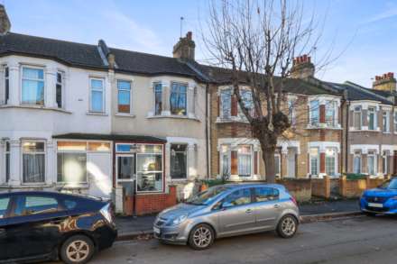 3 Bedroom Terrace, Strone Road, Manor Park