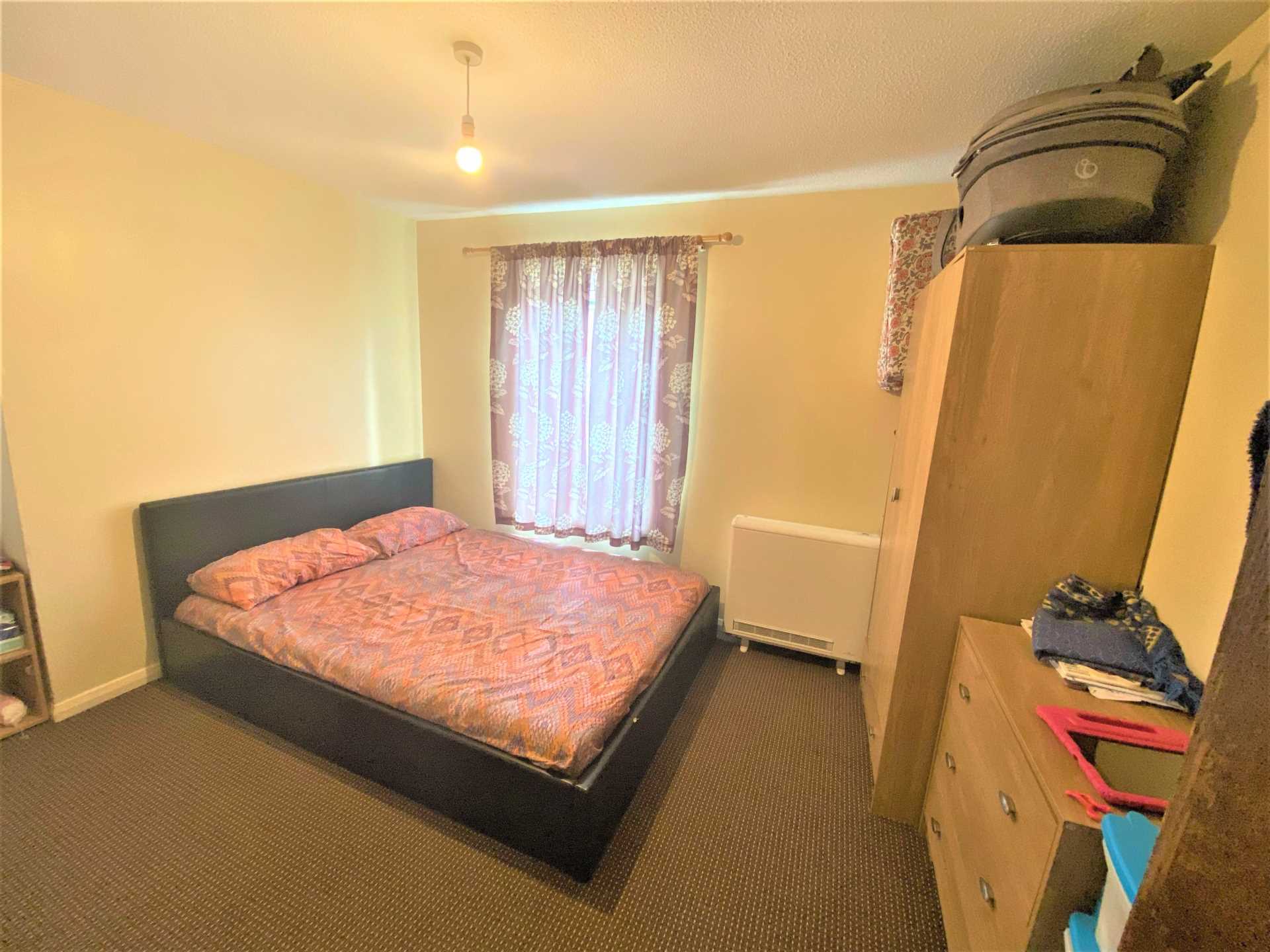 Hallywell Crescent, Beckton, Image 3