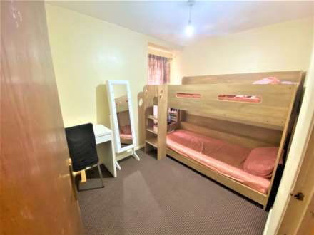 Hallywell Crescent, Beckton, Image 4