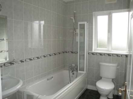 The Crescent, Earls Court, Kill, Co. Kildare., Image 14