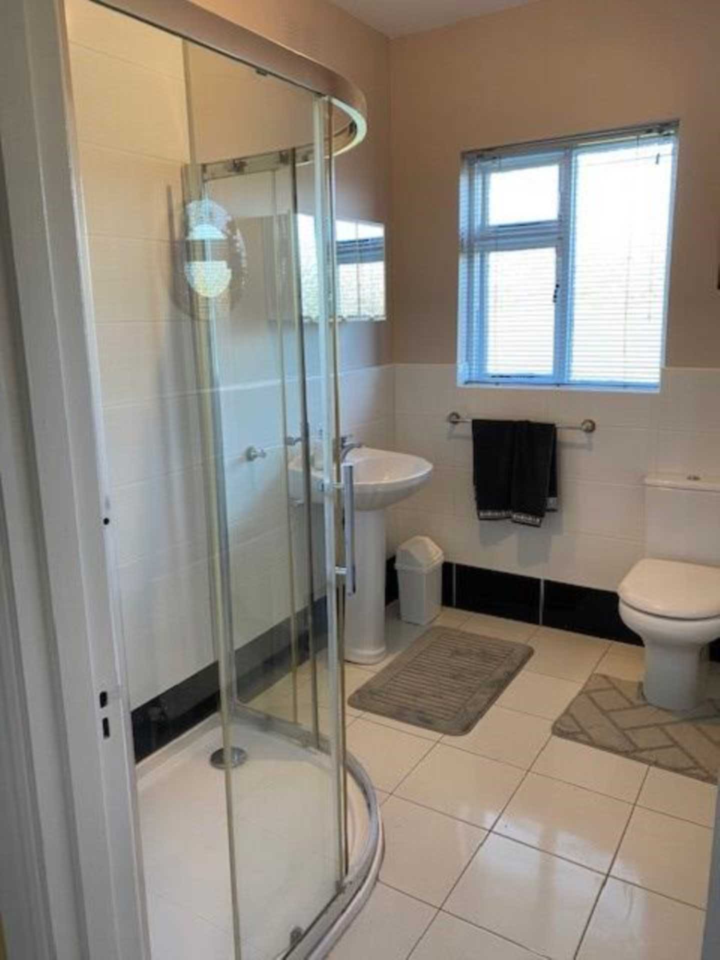 The Lodge, Painestown, Kill., Image 12