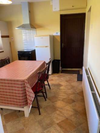 The Lodge, Painestown, Kill., Image 10