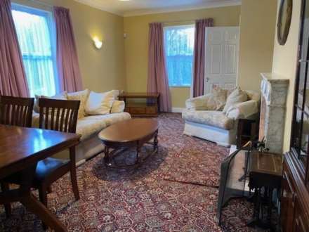 The Lodge, Painestown, Kill., Image 7