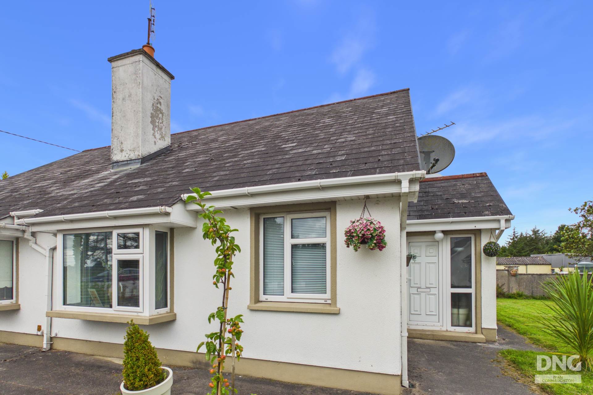 9 Quinn Villas, Ballaghaderreen, Co. Roscommon, F45 HF53