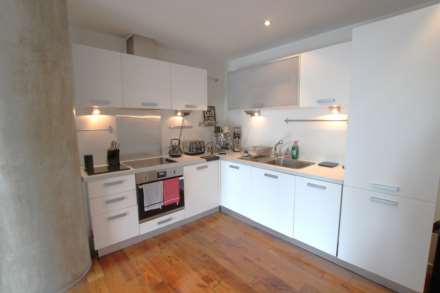 Clowes St, Manchester, Image 5