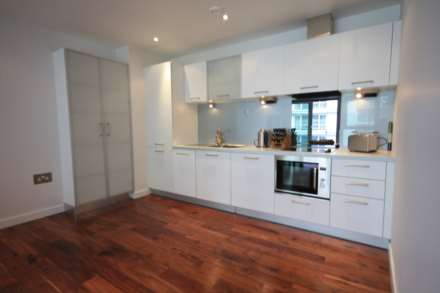 The Edge, Clowes St, Image 5