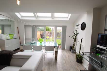 Great Clowes Street, Salford, Image 2