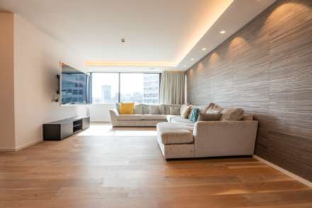 City Suites, Chapel Street, Manchester, Image 3