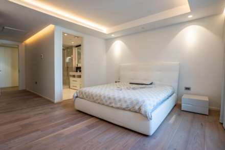 City Suites, Chapel Street, Manchester, Image 9