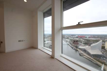 The Heart, Blue, Media City, Image 14